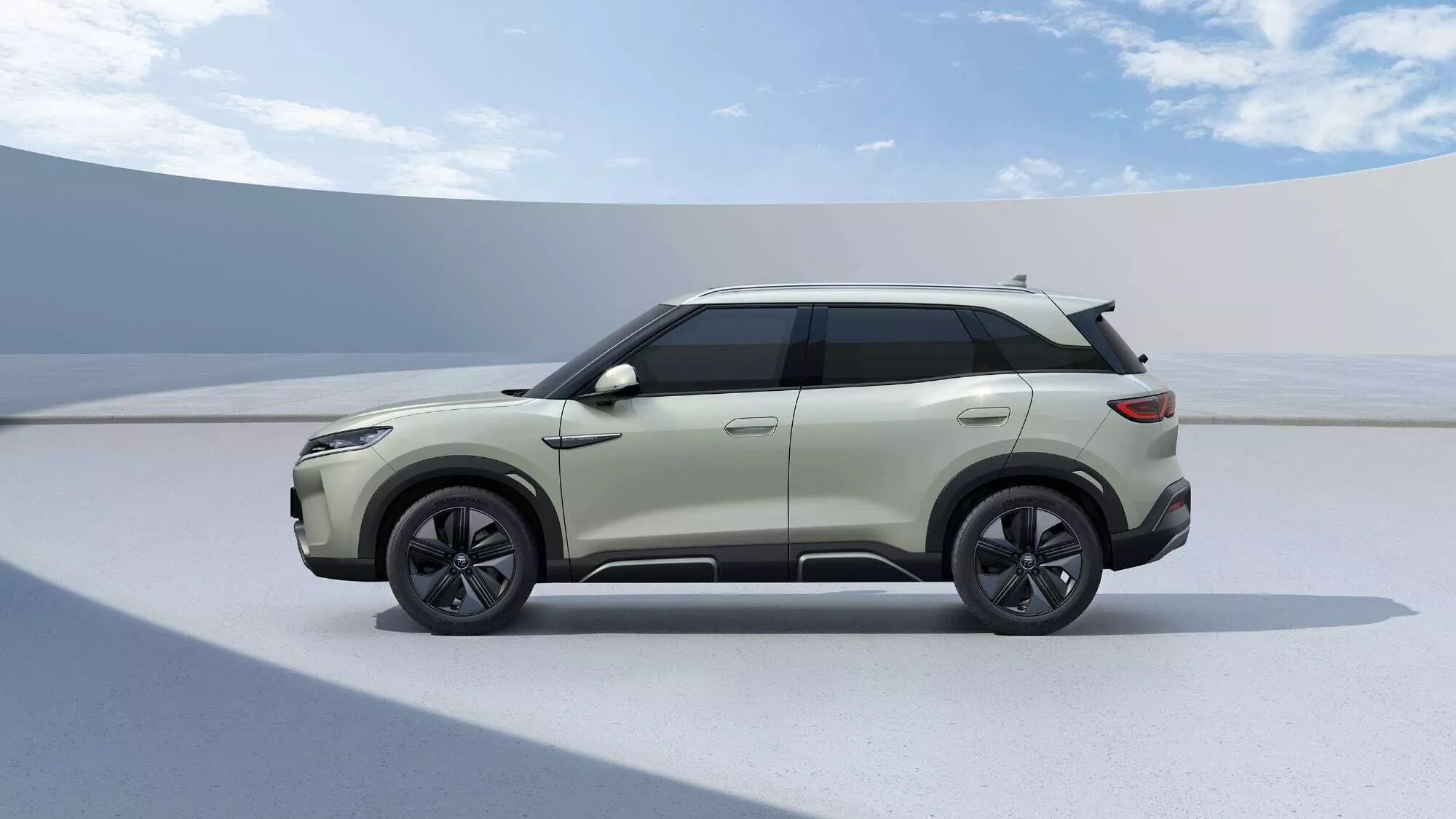 byd yaun up suv 